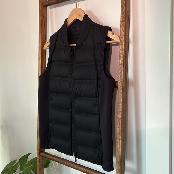 lululemon- Down & Around Vest - Picture 4 of 4